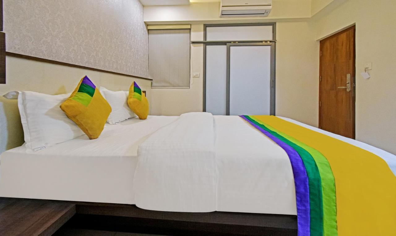 צ'נאי Itsy Hotels Deluxe Inn מראה חיצוני תמונה