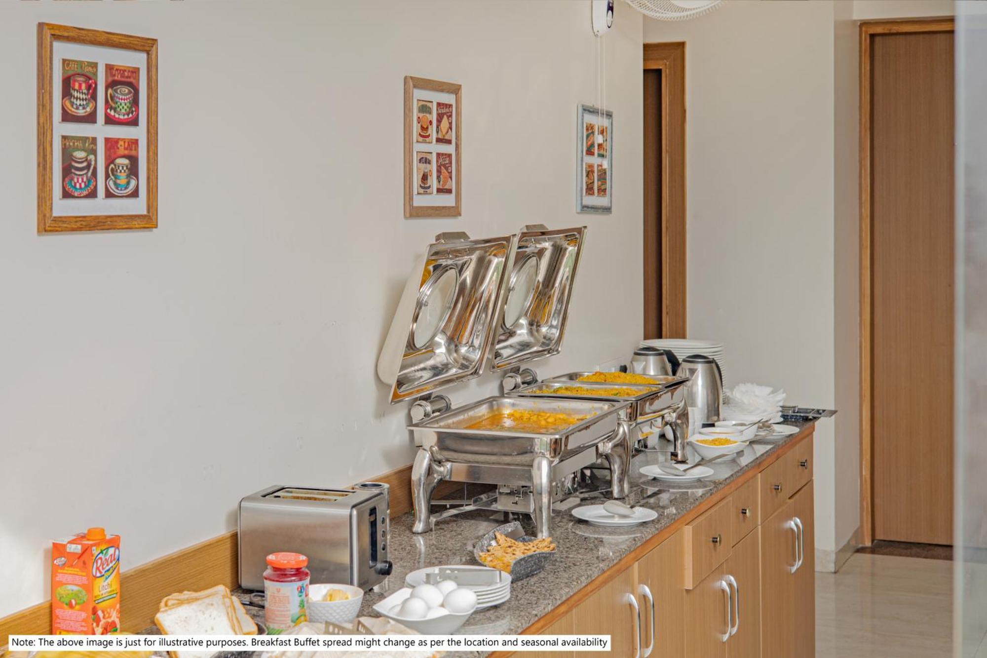 צ'נאי Itsy Hotels Deluxe Inn מראה חיצוני תמונה